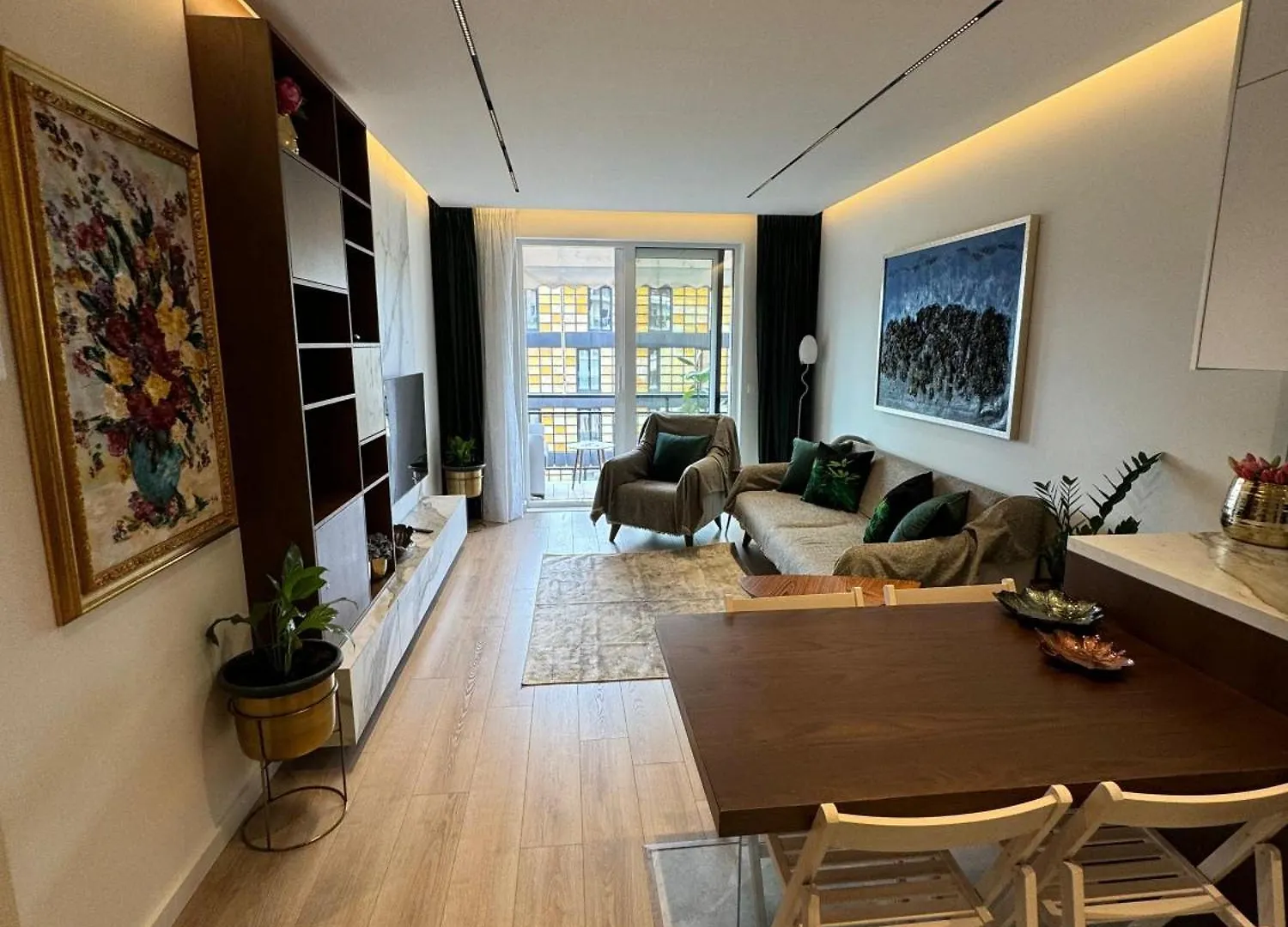 شقة Adam'S House تيرانا